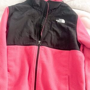 The North Face Junior Fleece Jacket in Pink and Black